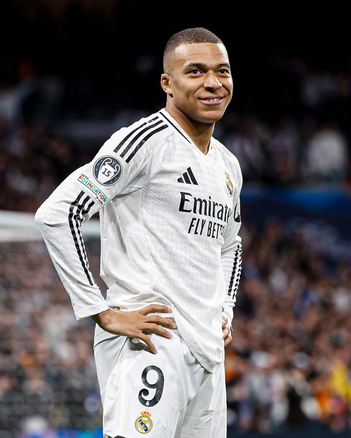 奥尔莫：皇马？我们靠自己，和自己竞争（奥尔莫谈皇马：我们专注自我，只与自己较量）