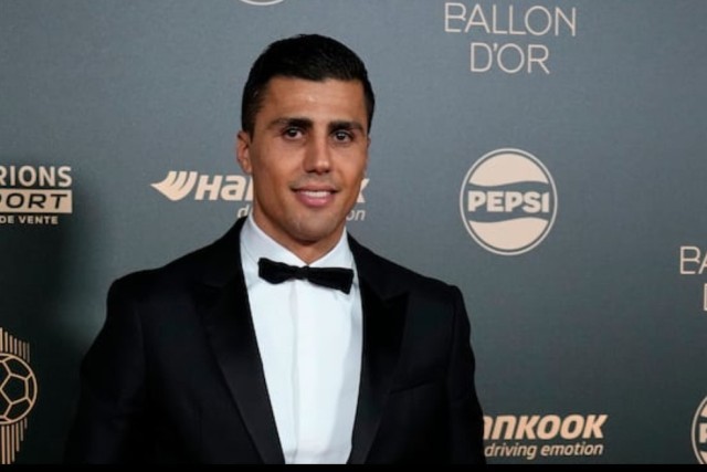 快船板凳合计14中2仅得5分，替补得分狂输对手36分（快船替补集体失准14投仅2中拿5分，板凳得分净负对手36分）