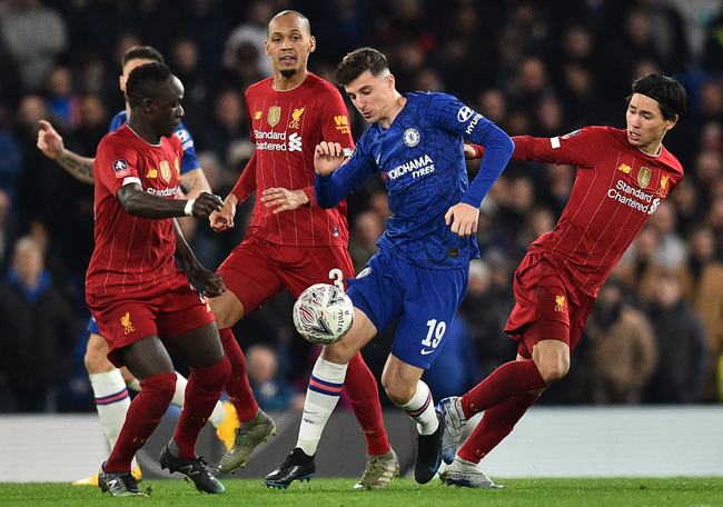 里沙利松晒AI制作孙兴慜雕像图，并艾特热刺官方“请安排”（里沙利松晒AI制孙兴慜雕像图，并@热刺官方：请安排）