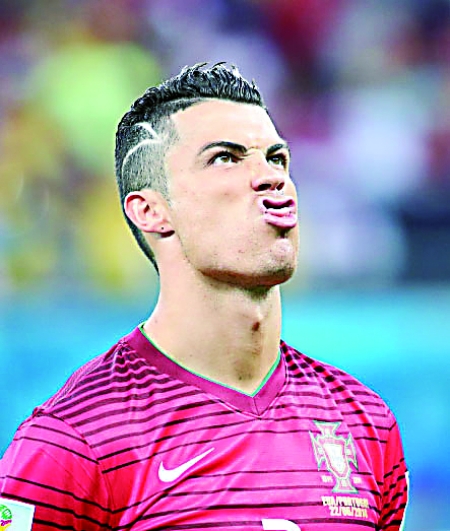 苏超创全国多个标志性第一次：央视转播、启用VAR、名哨执法（苏超多项全国首创：央视直播、启用VAR、名哨吹罚）