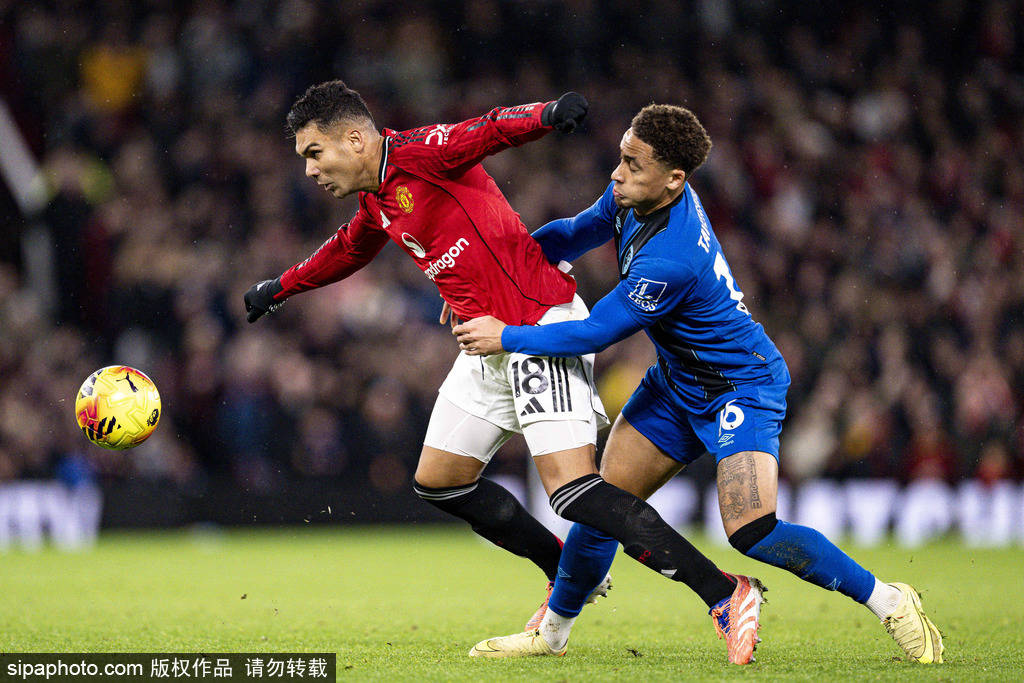 就在今天，复出的库里暴走了，打破乔丹尘封22年的历史第一纪录（今日复出，库里狂飙改写乔丹尘封22年的历史第一纪录）