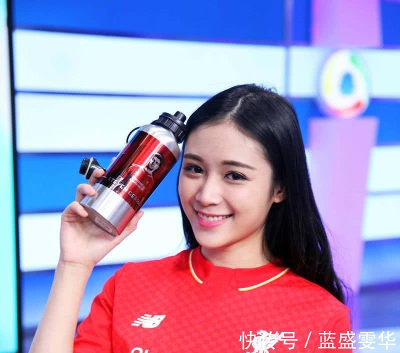 阿隆索：球队内部非常团结，阿诺德在皇马有适应过程是正常的（阿隆索：队内高度团结，阿诺德在皇马的适应期属正常）