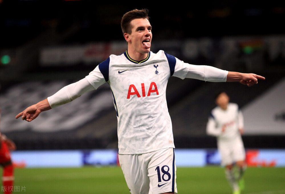 来自转会市场的报道：众所周知，皇家马德里的门将卢...（据转会市场消息：皇马门将卢…的情况早已人尽皆知）