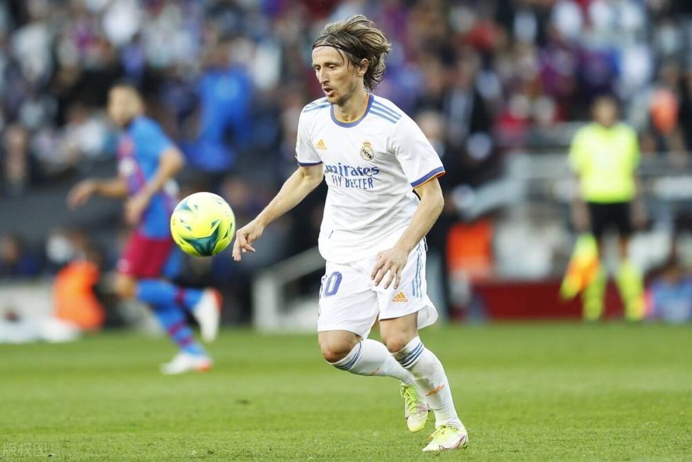 NBA球员赛季表现排行榜（NBA赛季球员表现榜单）