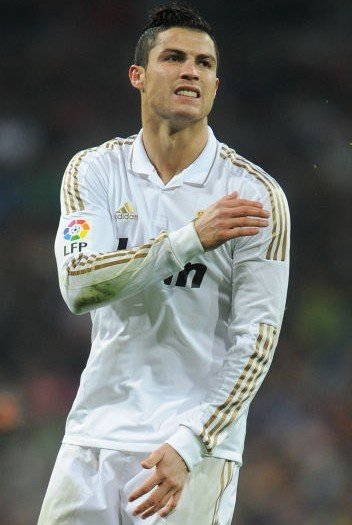 巴勒斯坦足球：一群流亡者的故事，球场也可以成为国家的延续（球场上的祖国：巴勒斯坦流亡者的足球故事）